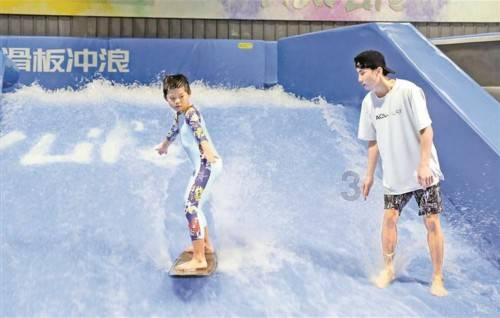 甄嬛竟如此白切黑!明知安陵容多心,为啥还把浮光锦赏给浣碧?
